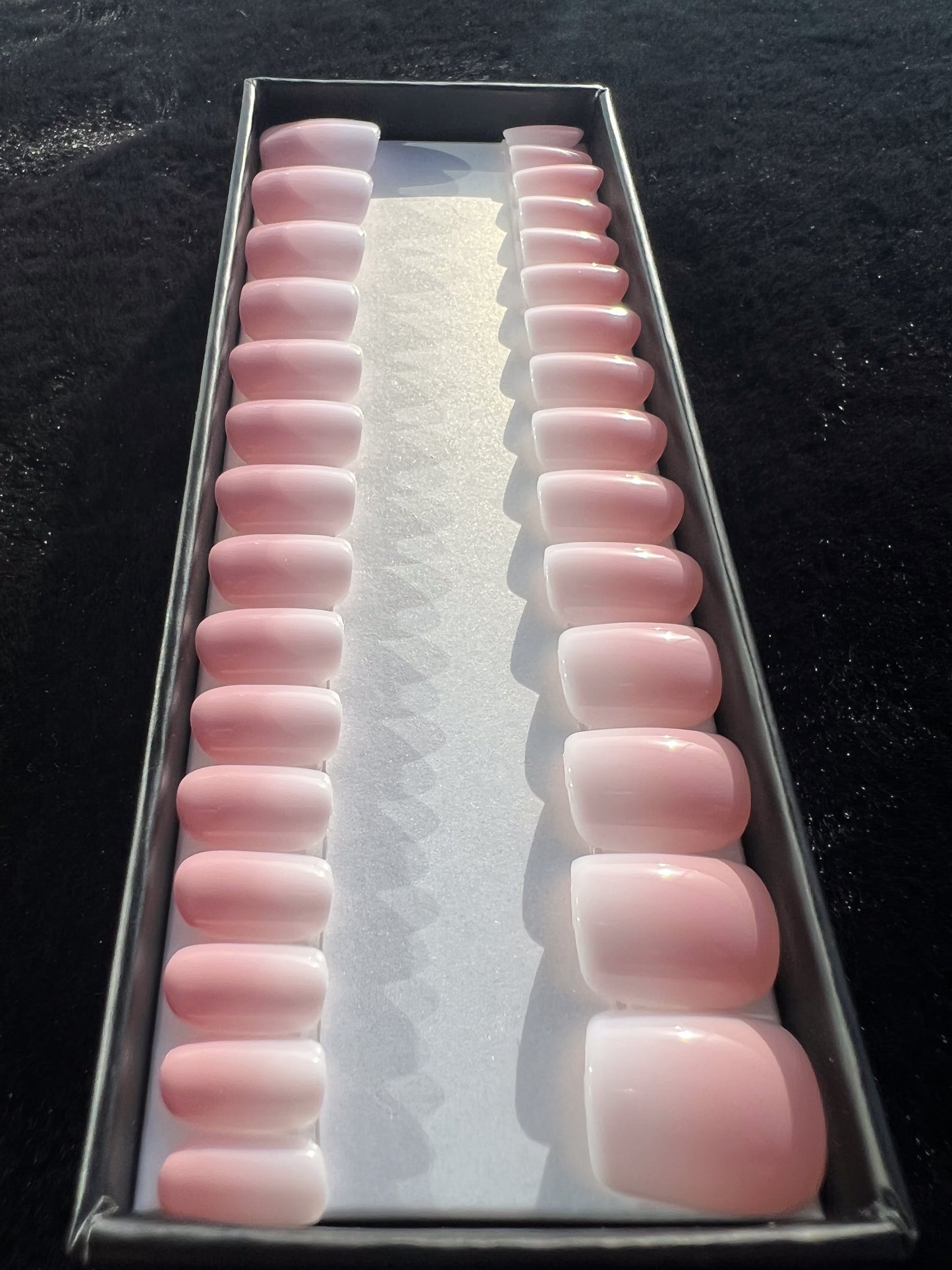 French Kiss – لمسة باريسية